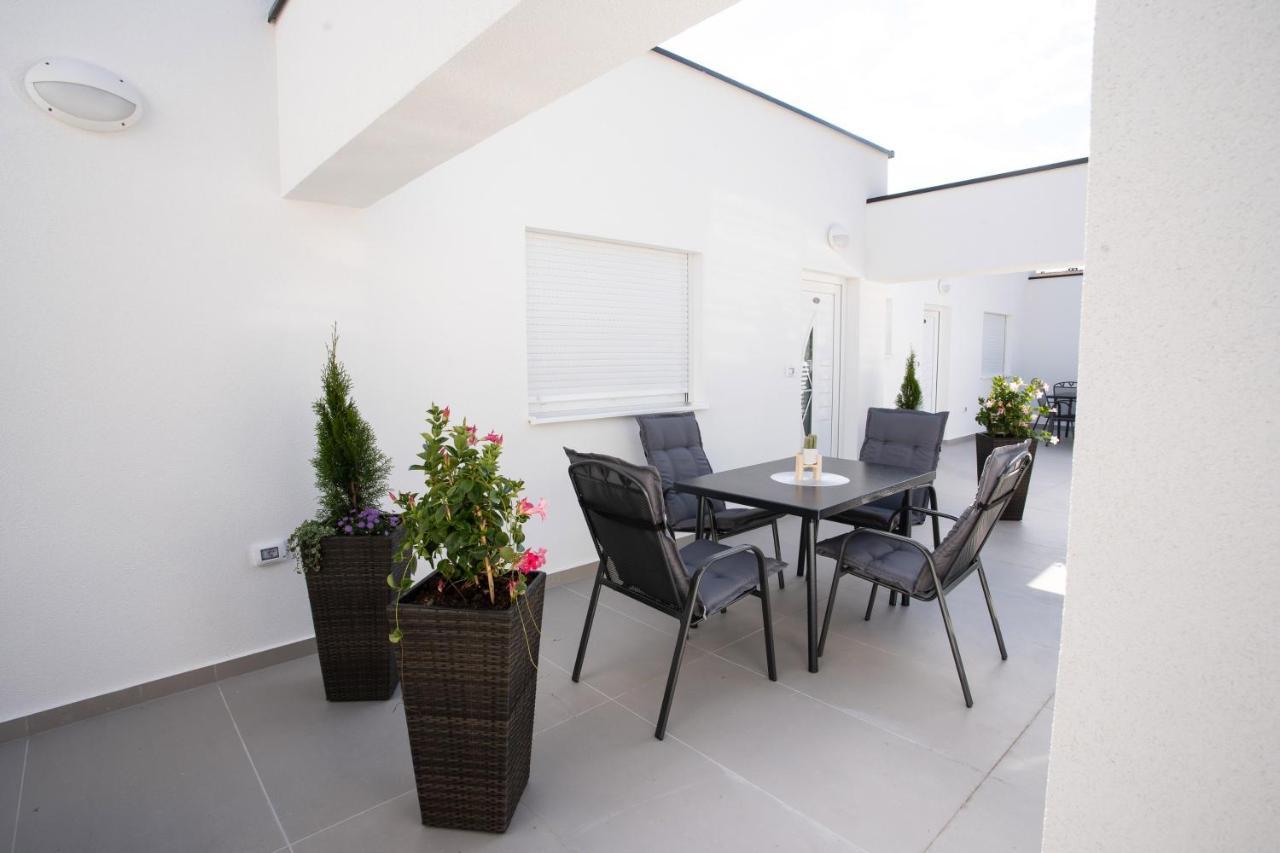 Apartmani Centar Ljubuški Εξωτερικό φωτογραφία